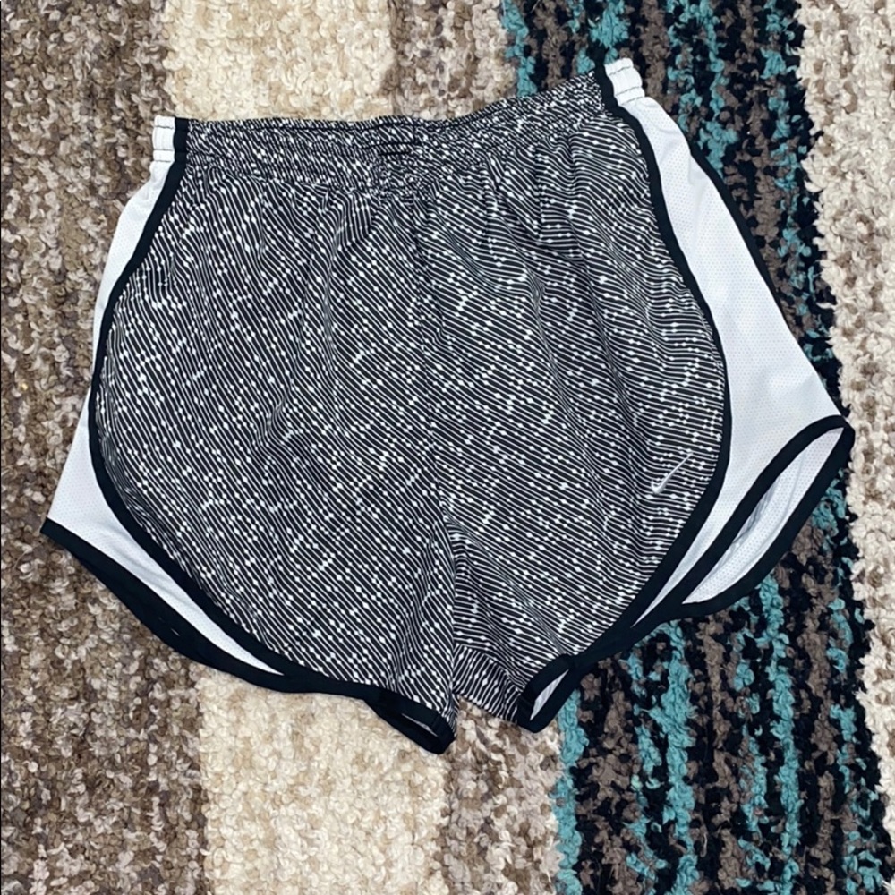 NIKE DRI FIT SHORTS